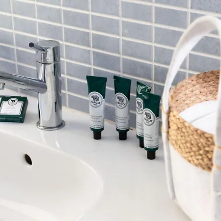 Glamping E Cirelliwines Abruzzo Lodge