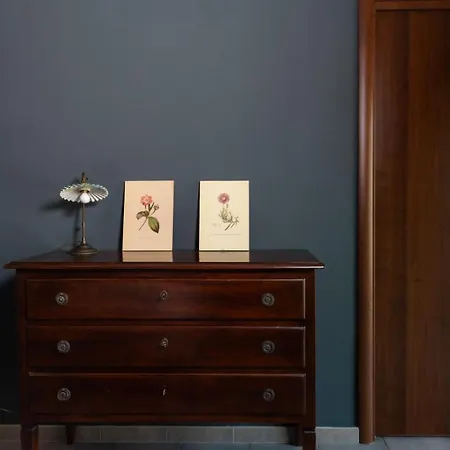 Glamping E Cirelliwines Abruzzo ロッジ