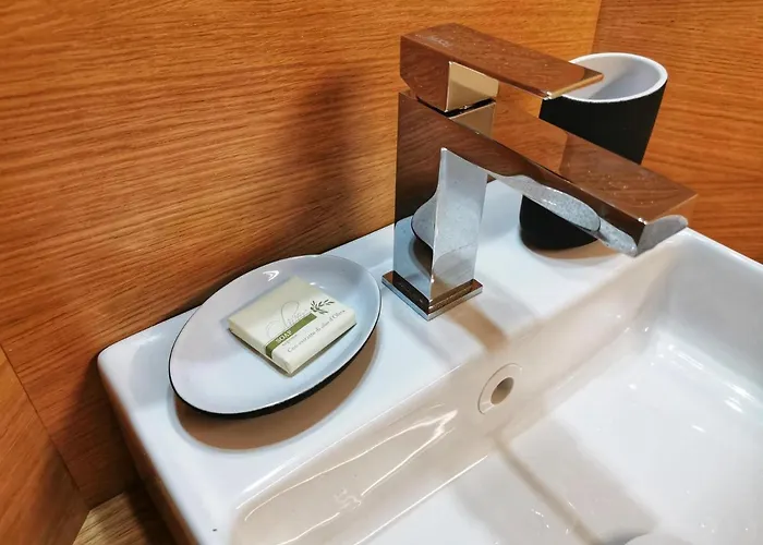 Alojamento de Turismo Selvagem Glamping E Cirelliwines Abruzzo