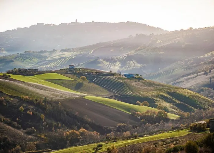 Glamping E Cirelliwines Abruzzo Alojamento de Turismo Selvagem *